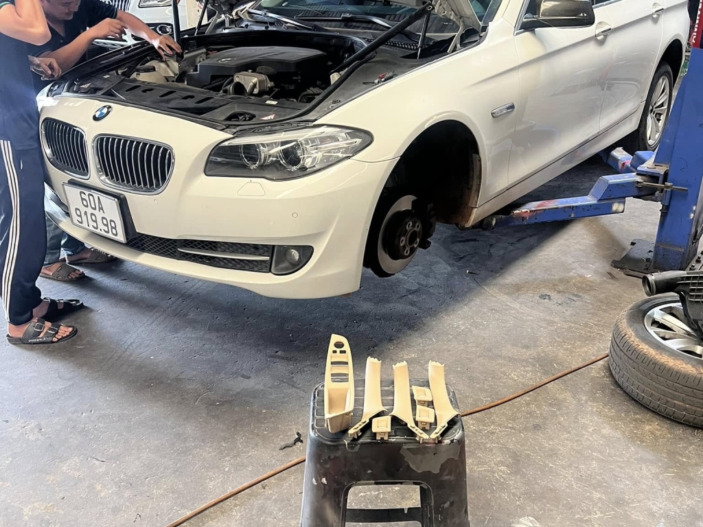 KHA HOÀNG AUTO SERVICE