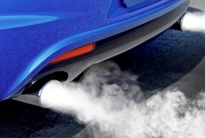 Nguyên nhân xe BMW xì khói trắng: Cách khắc phục và phòng tránh